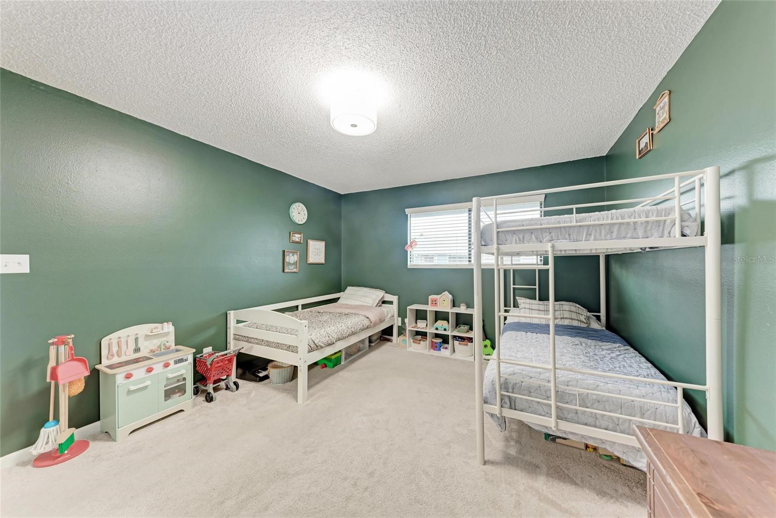 Image 17 of 29 For 6033 34th Street W 122