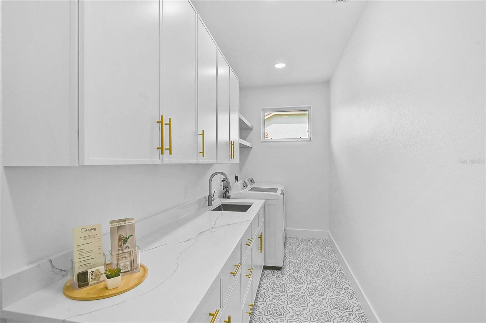 Image 38 of 63 For 2072 Tocobaga Lane