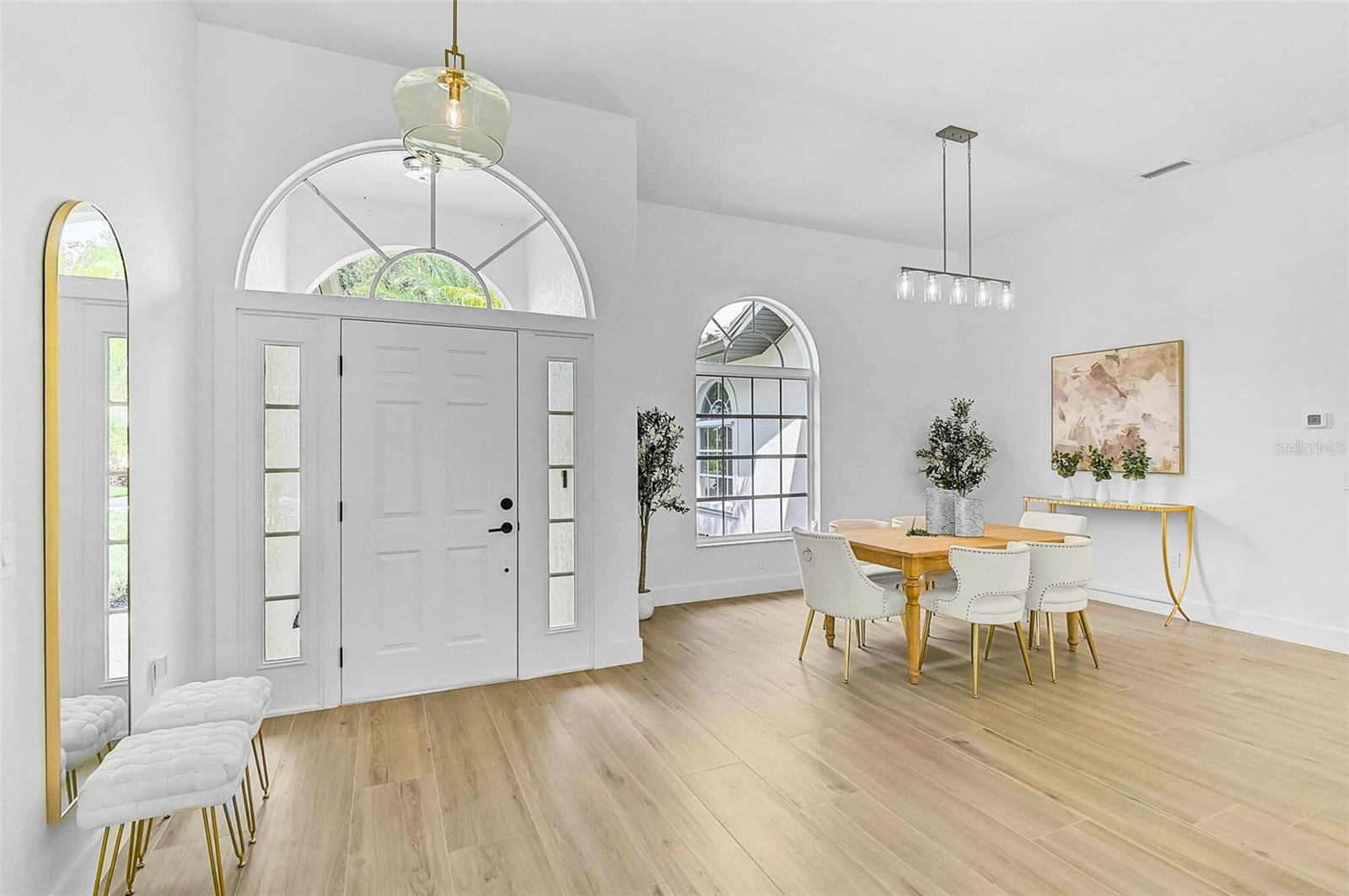 Image 9 of 63 For 2072 Tocobaga Lane
