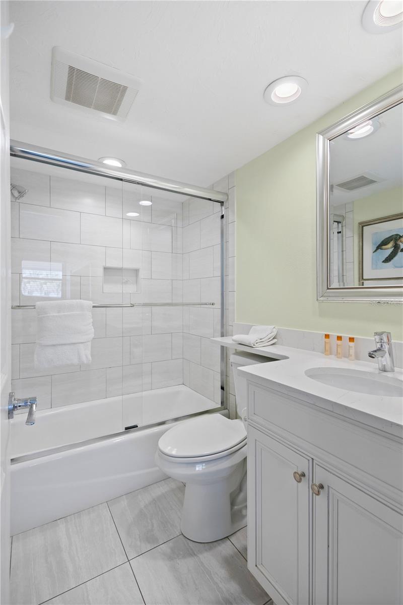 Image 15 of 44 For 4621 Gulf Of Mexico Drive 14f