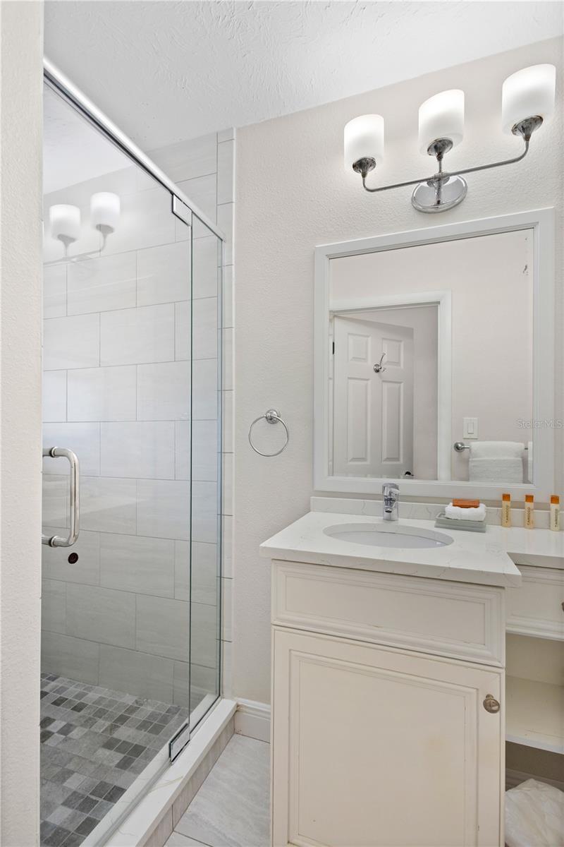 Image 18 of 44 For 4621 Gulf Of Mexico Drive 14f