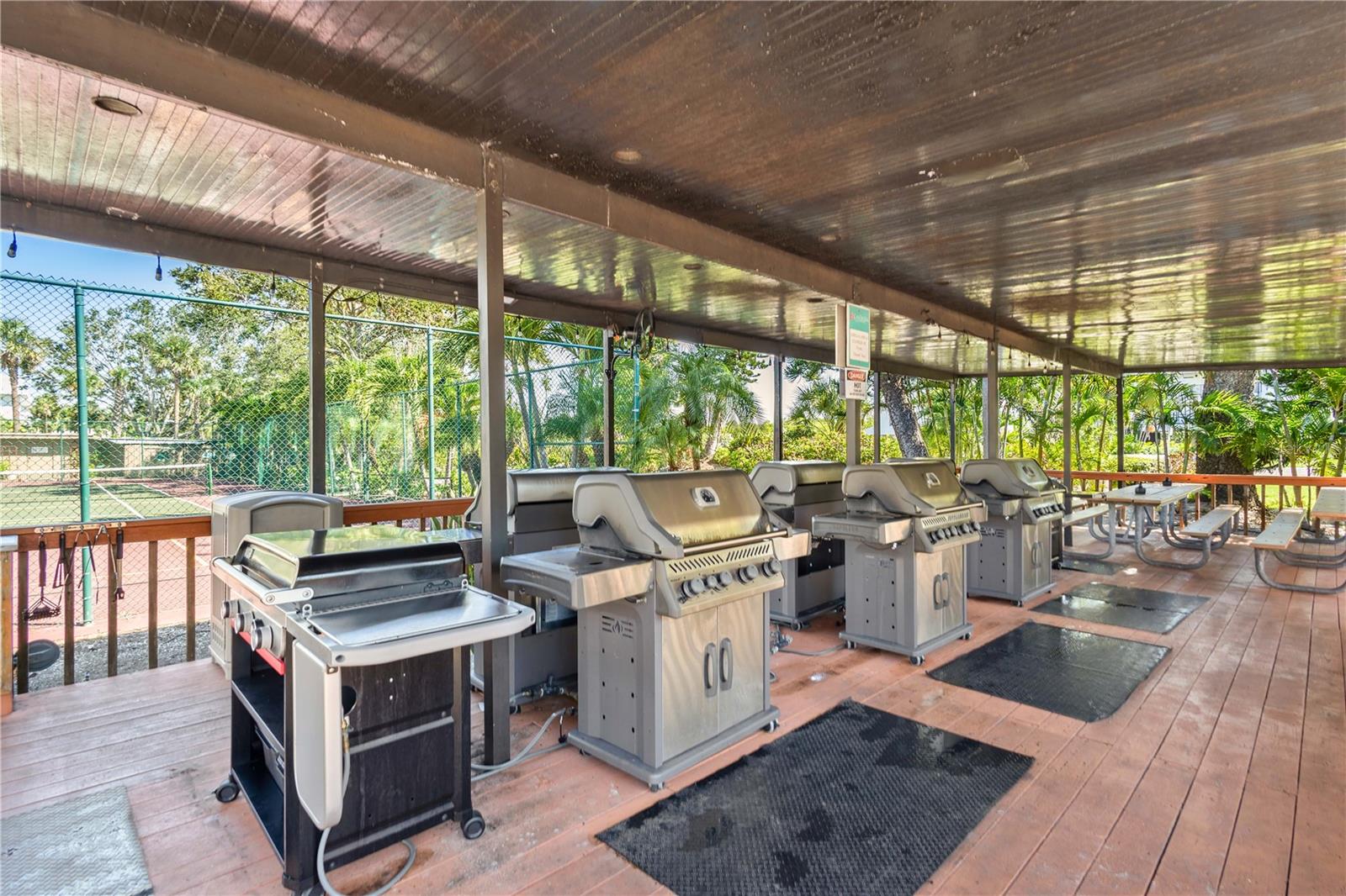 Image 34 of 44 For 4621 Gulf Of Mexico Drive 14f