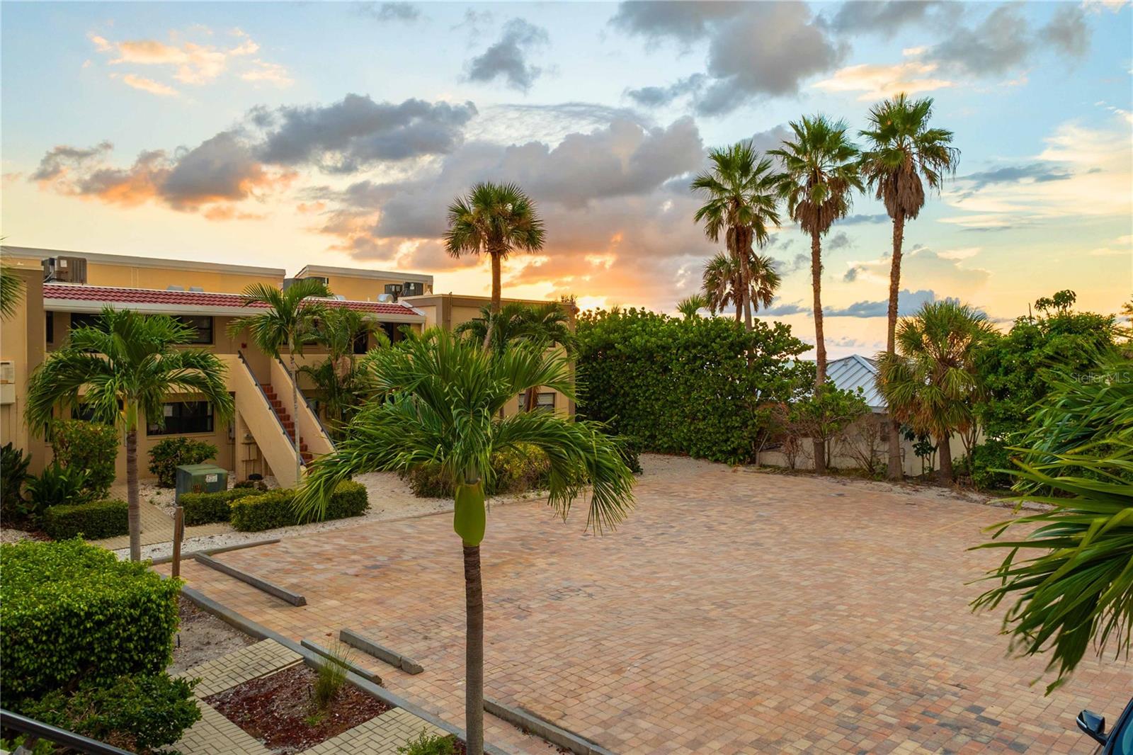 Image 35 of 44 For 4621 Gulf Of Mexico Drive 14f