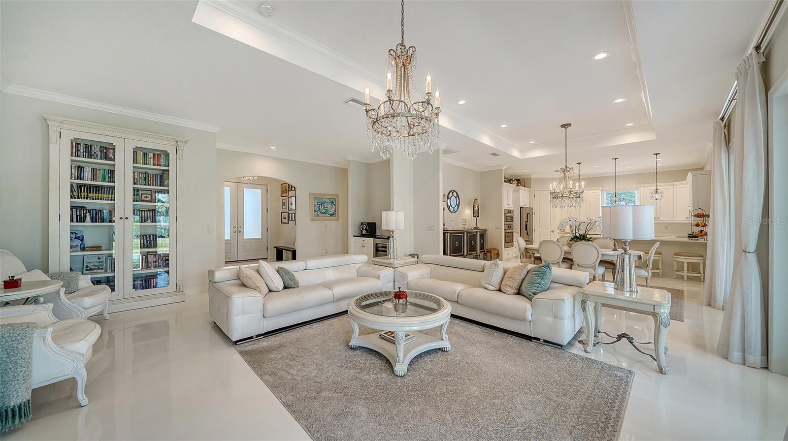 Image 17 of 78 For 1111 Mallorca Drive