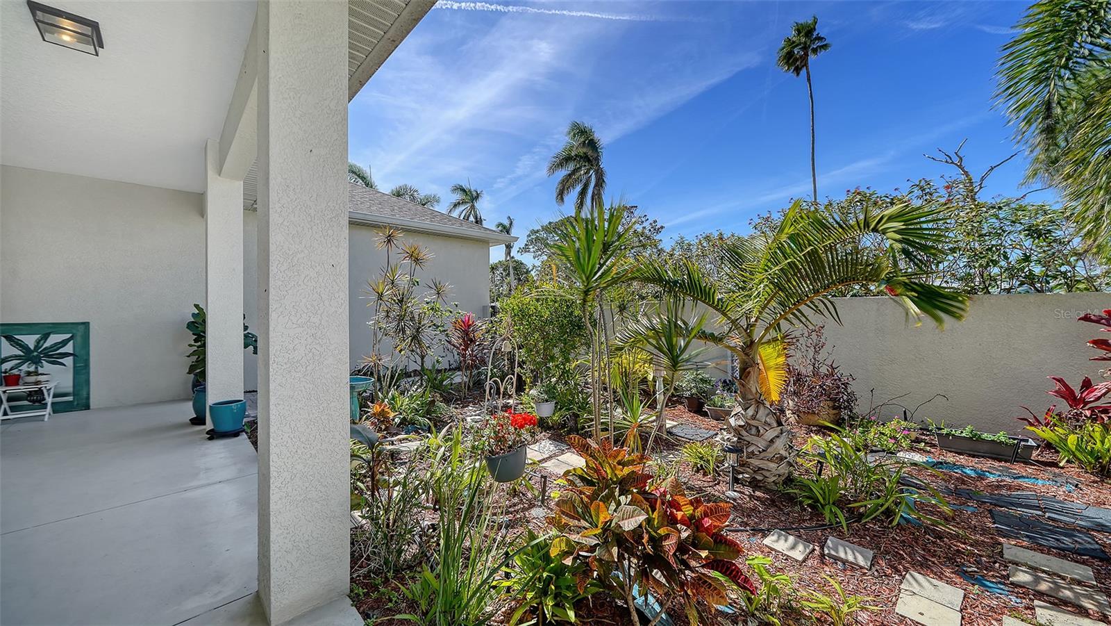 Image 8 of 78 For 1111 Mallorca Drive