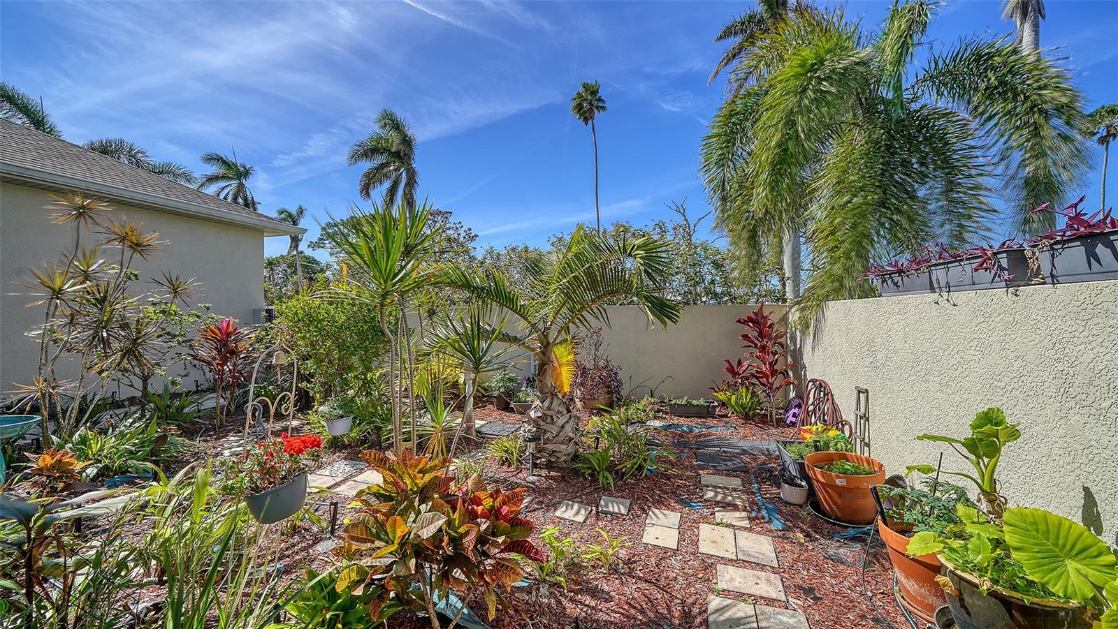 Image 9 of 78 For 1111 Mallorca Drive