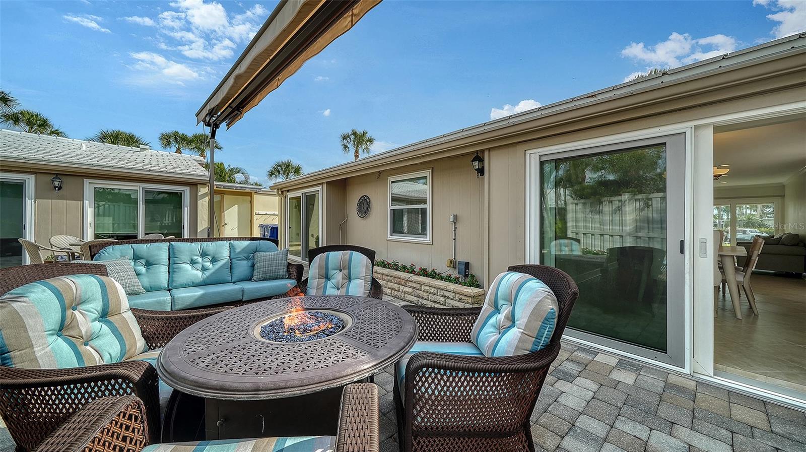 Image 21 of 73 For 204 Hourglass Way V9