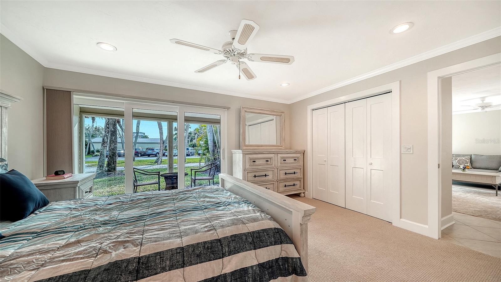 Image 33 of 73 For 204 Hourglass Way V9