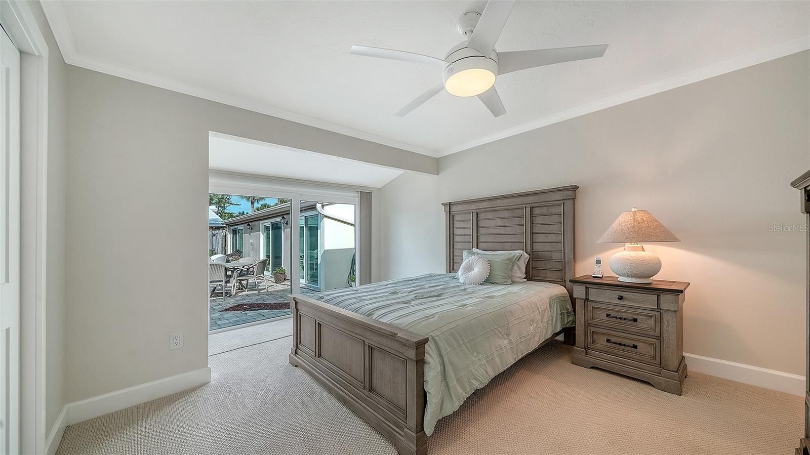 Image 36 of 73 For 204 Hourglass Way V9