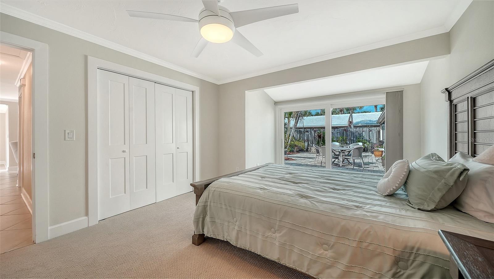 Image 37 of 73 For 204 Hourglass Way V9