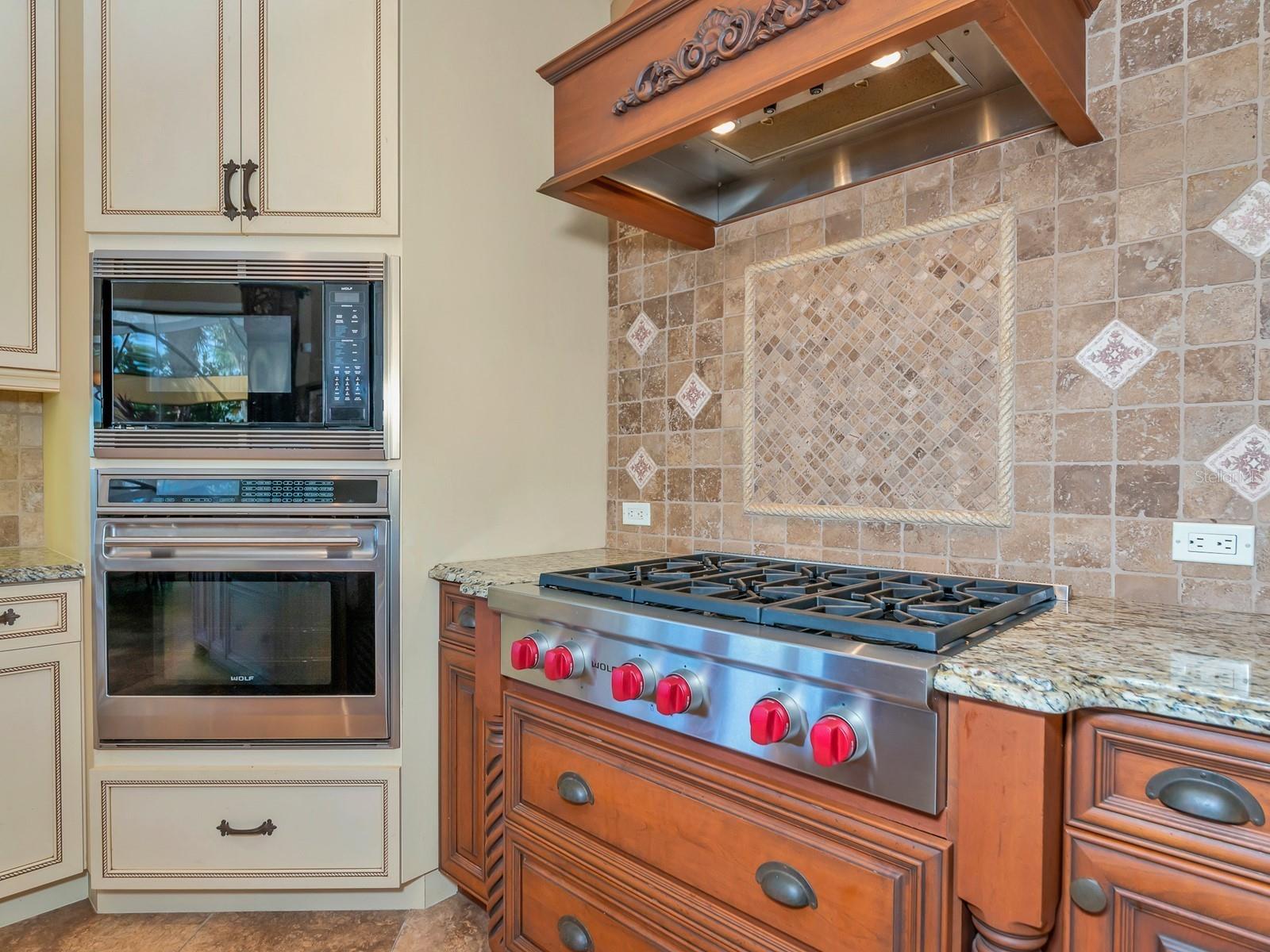 Image 13 of 100 For 8305 Farington Court