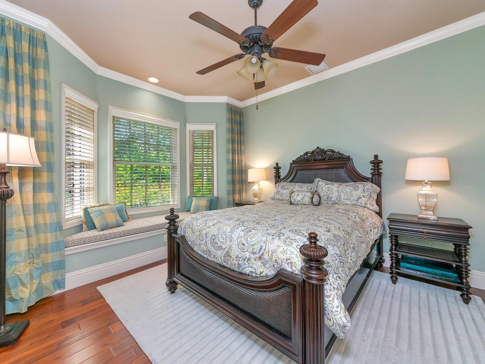Image 20 of 100 For 8305 Farington Court