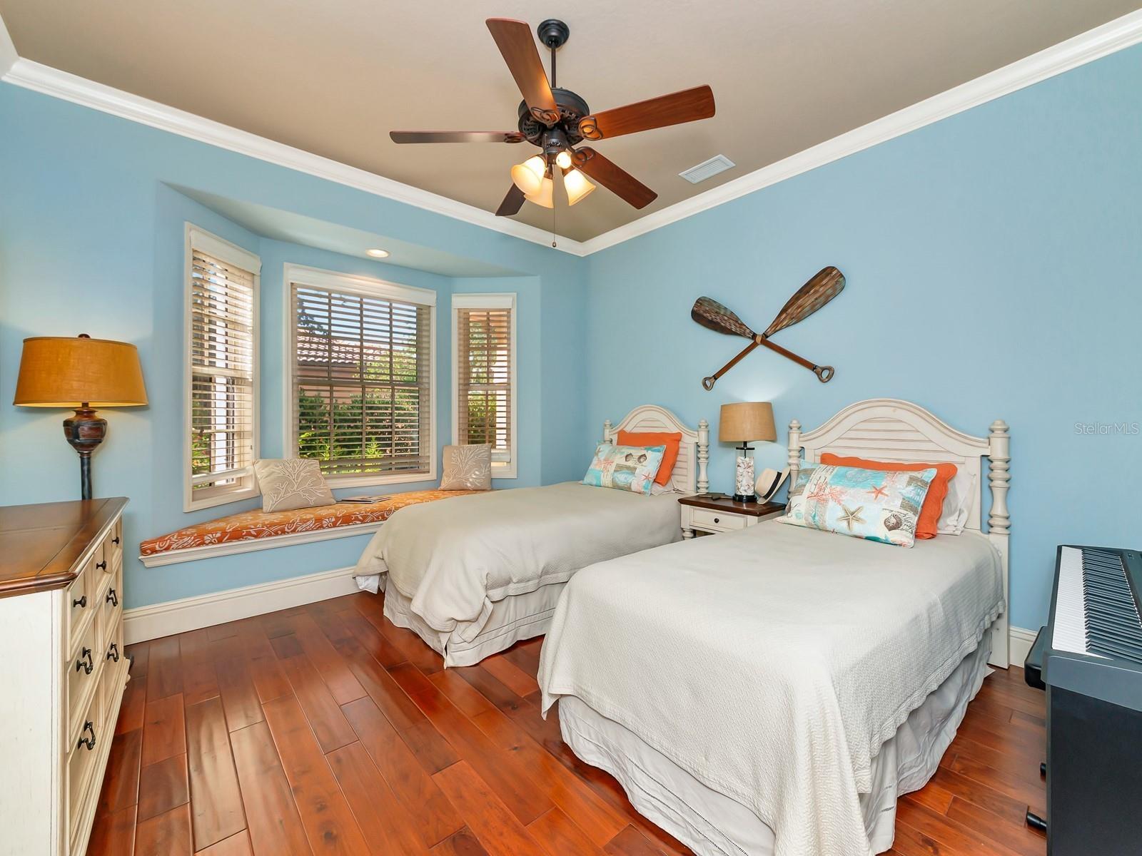 Image 22 of 100 For 8305 Farington Court