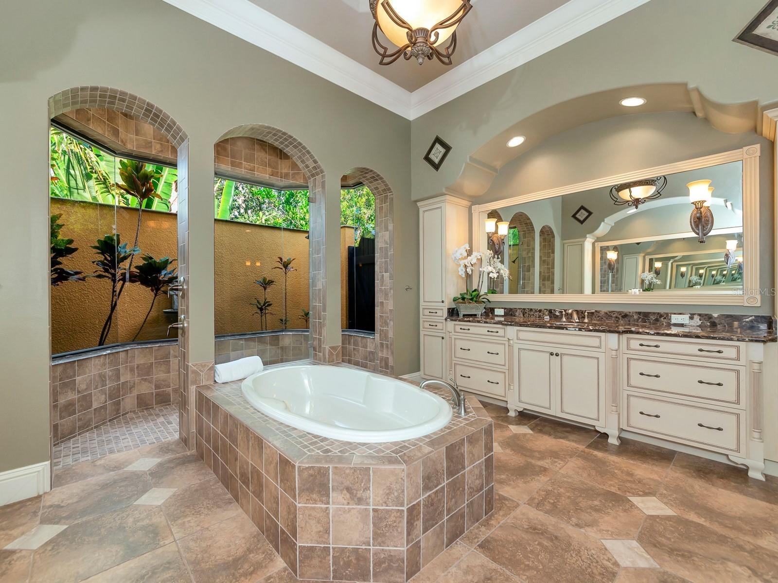 Image 36 of 100 For 8305 Farington Court