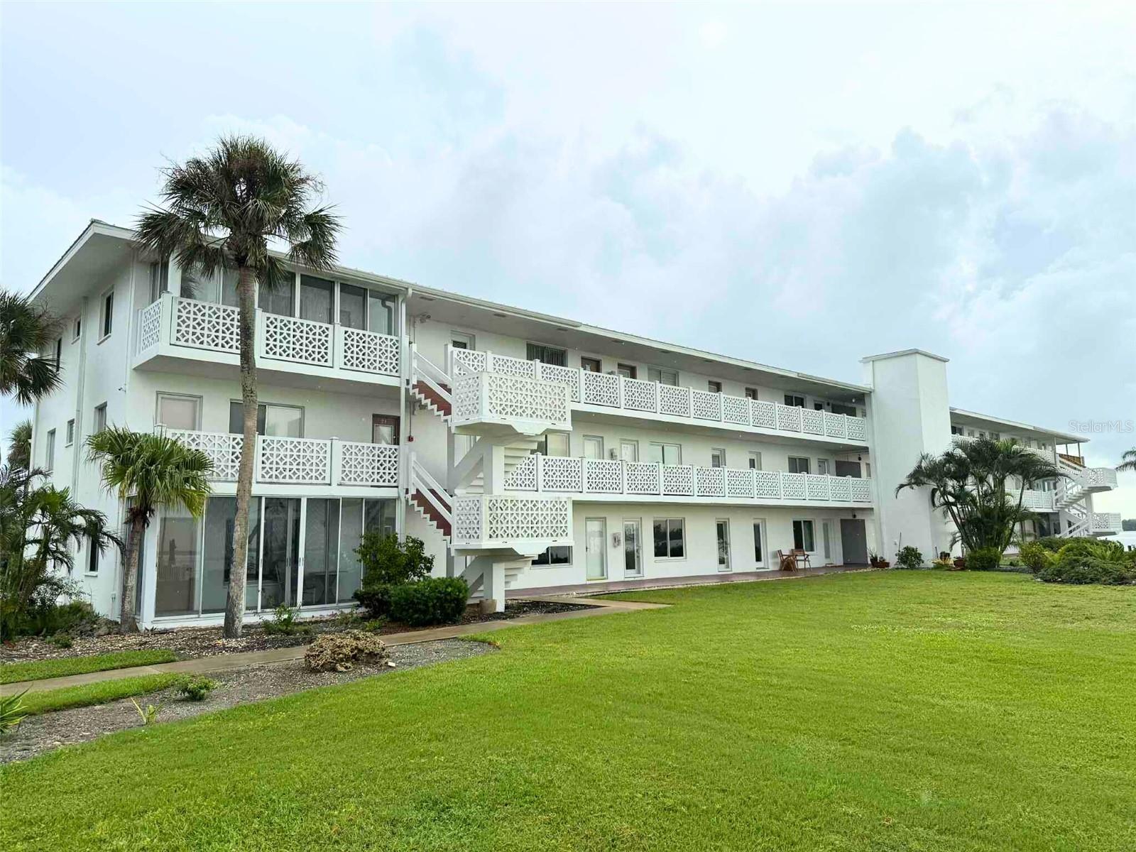 Details for 765 John Ringling Boulevard 32, SARASOTA, FL 34236