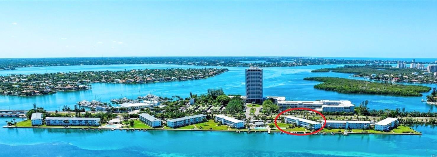 Image 23 of 24 For 765 John Ringling Boulevard 32