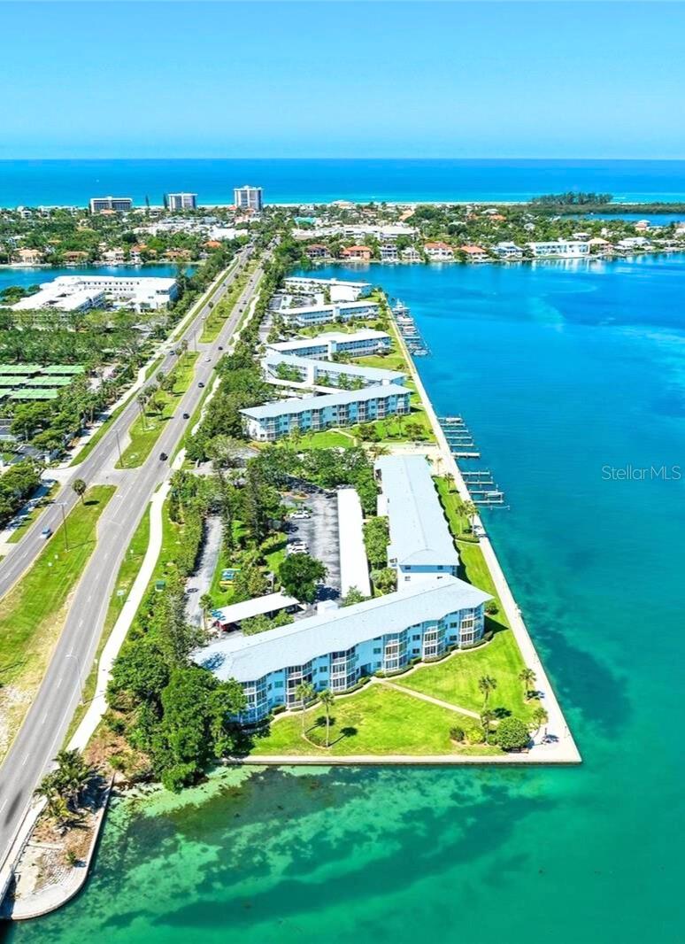 Image 24 of 24 For 765 John Ringling Boulevard 32