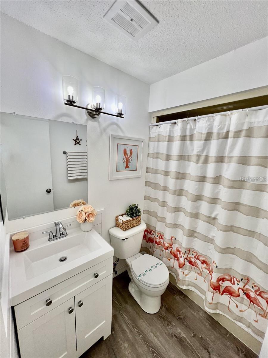 Image 7 of 13 For 3500 Beneva Road 310