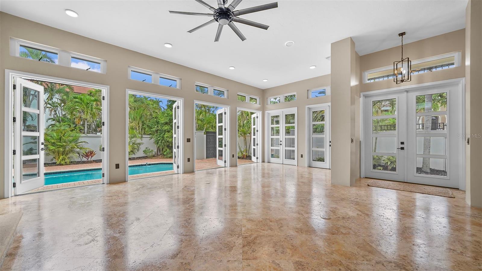 Image 6 of 58 For 324 Siesta Drive