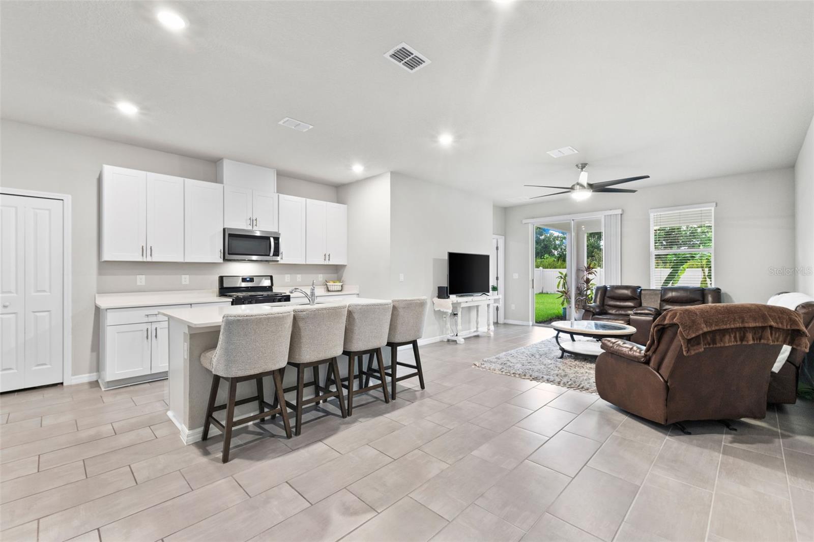 Image 11 of 56 For 5315 Los Robles Court