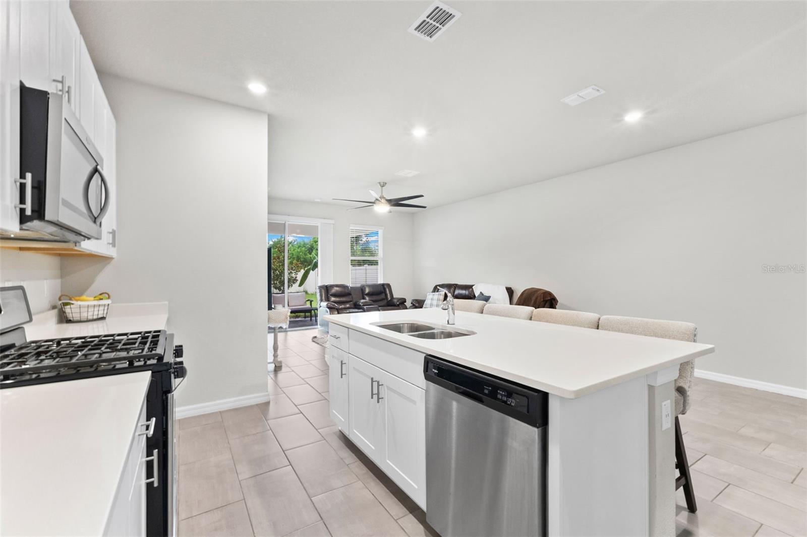 Image 12 of 56 For 5315 Los Robles Court