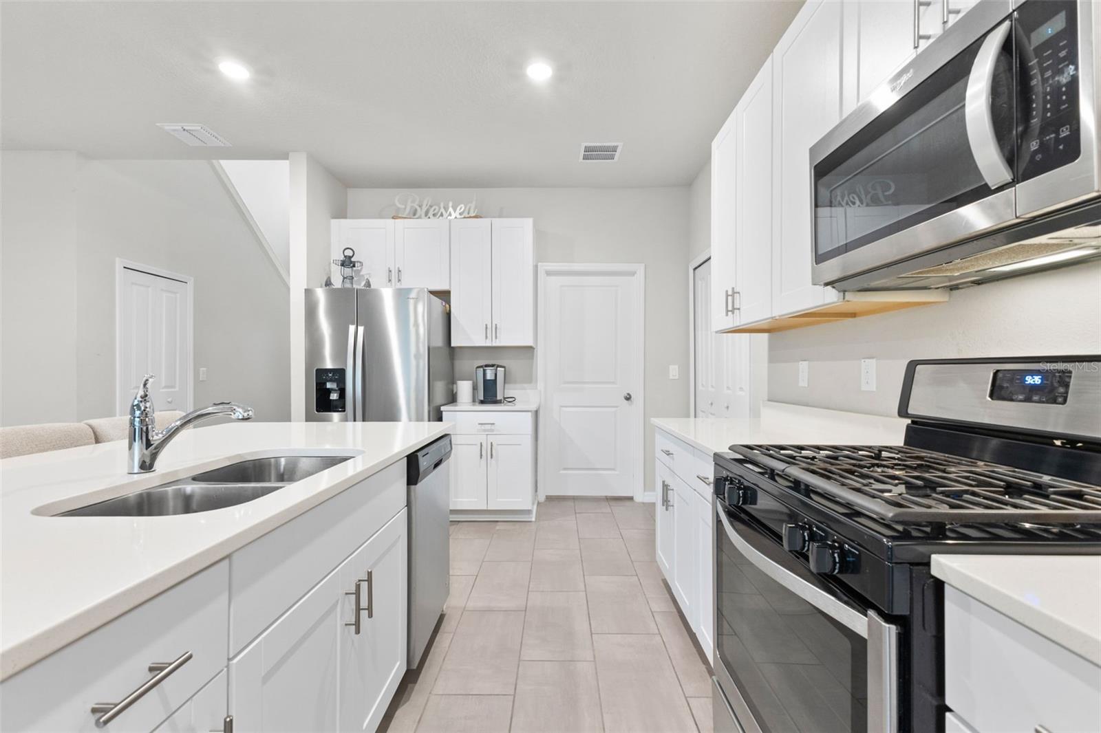 Image 16 of 56 For 5315 Los Robles Court