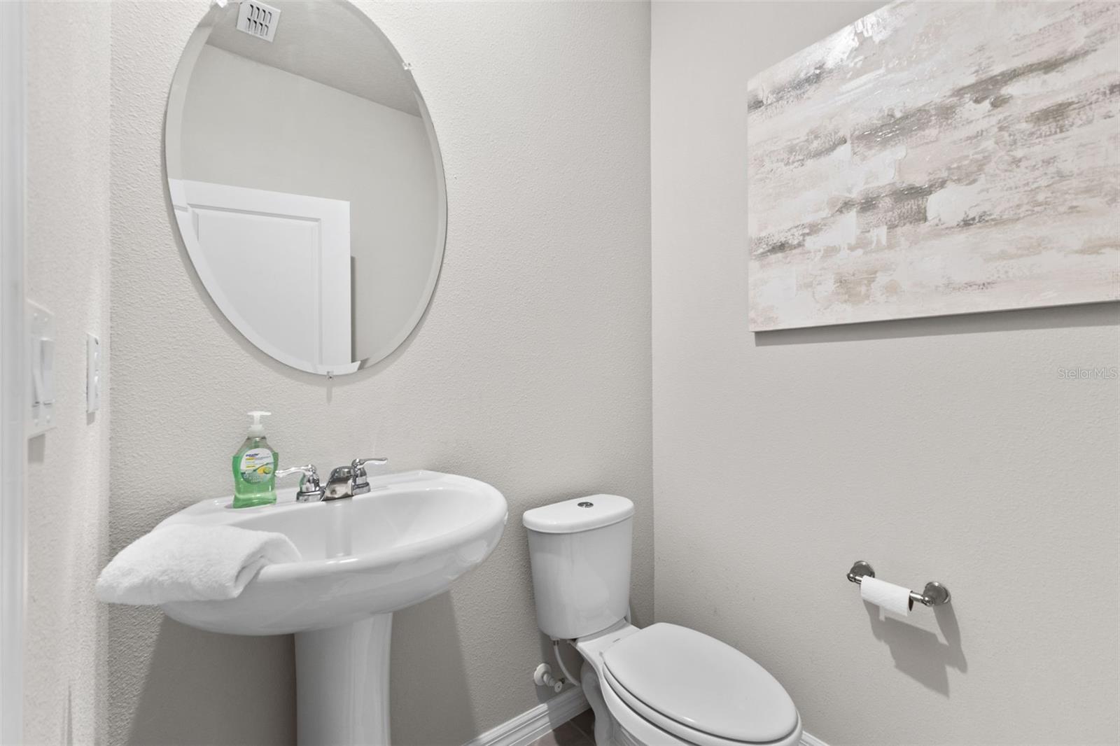 Image 18 of 56 For 5315 Los Robles Court