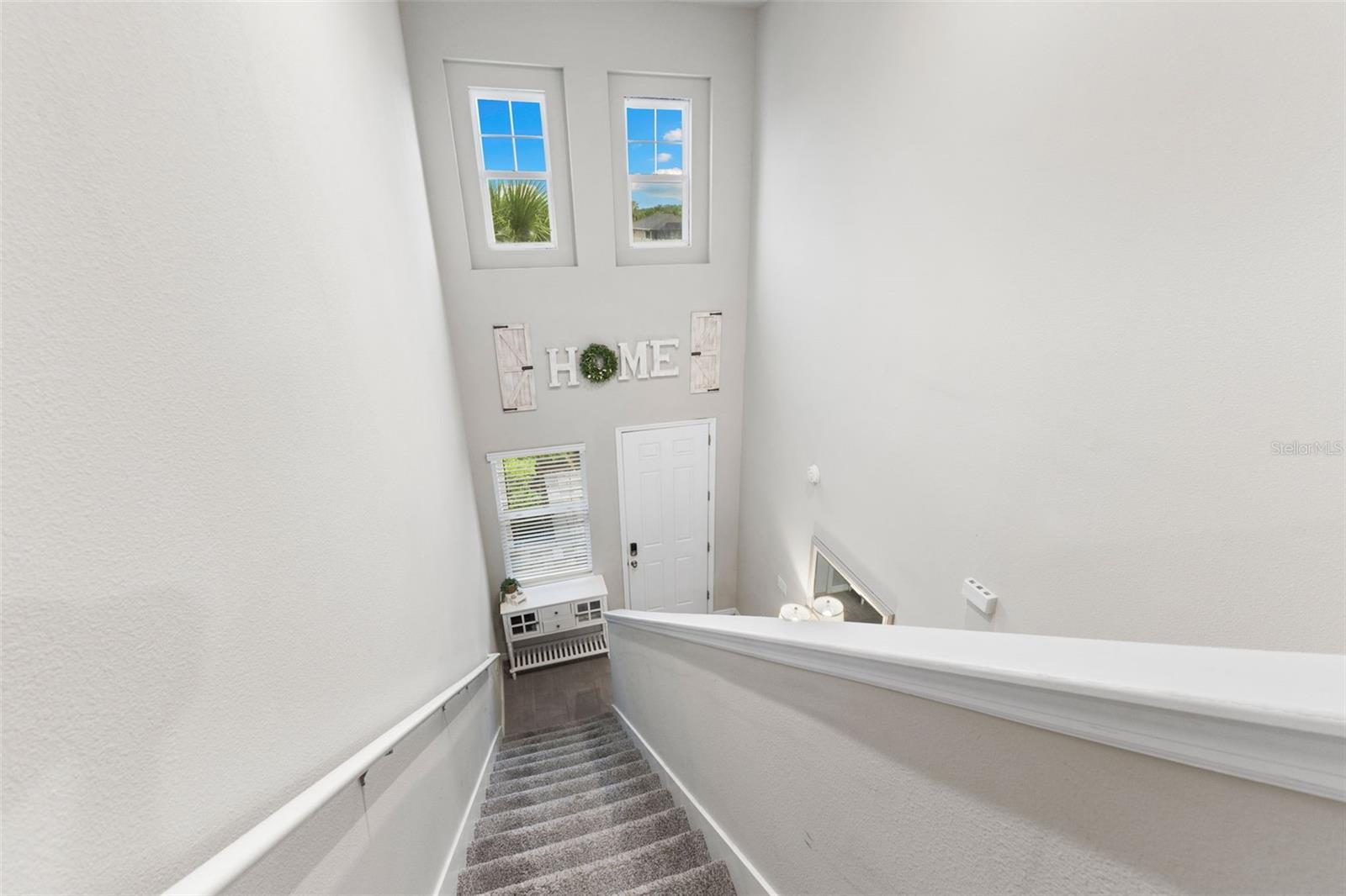 Image 24 of 56 For 5315 Los Robles Court