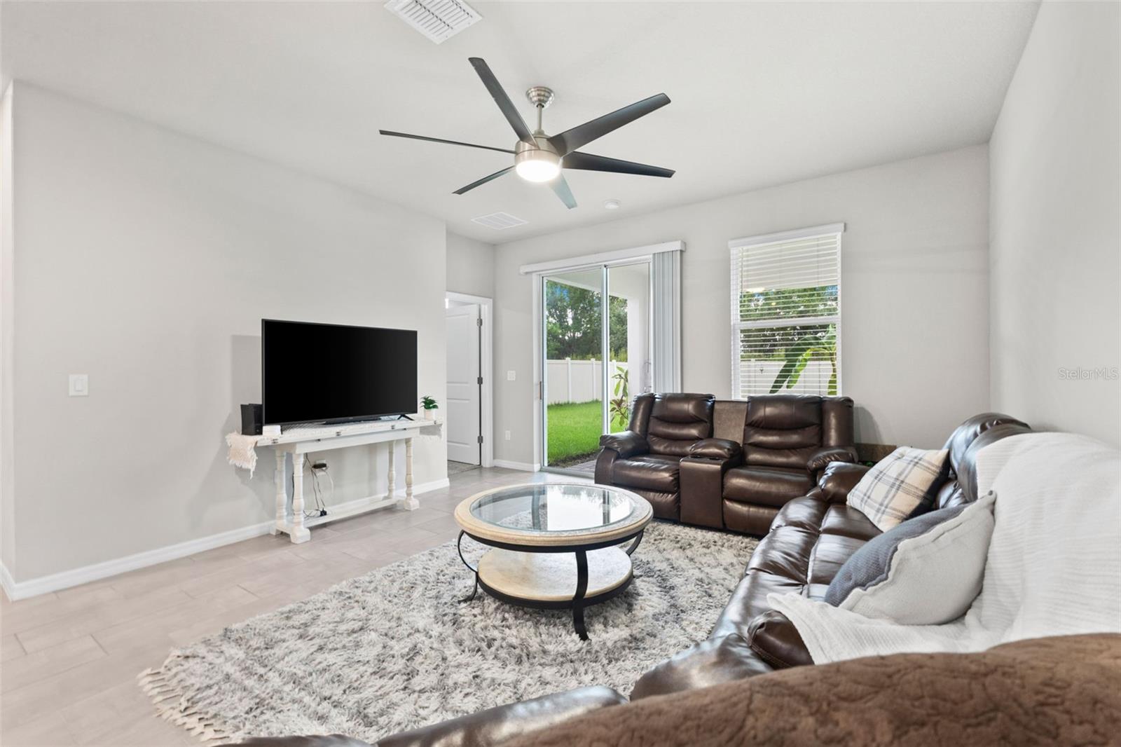 Image 7 of 56 For 5315 Los Robles Court