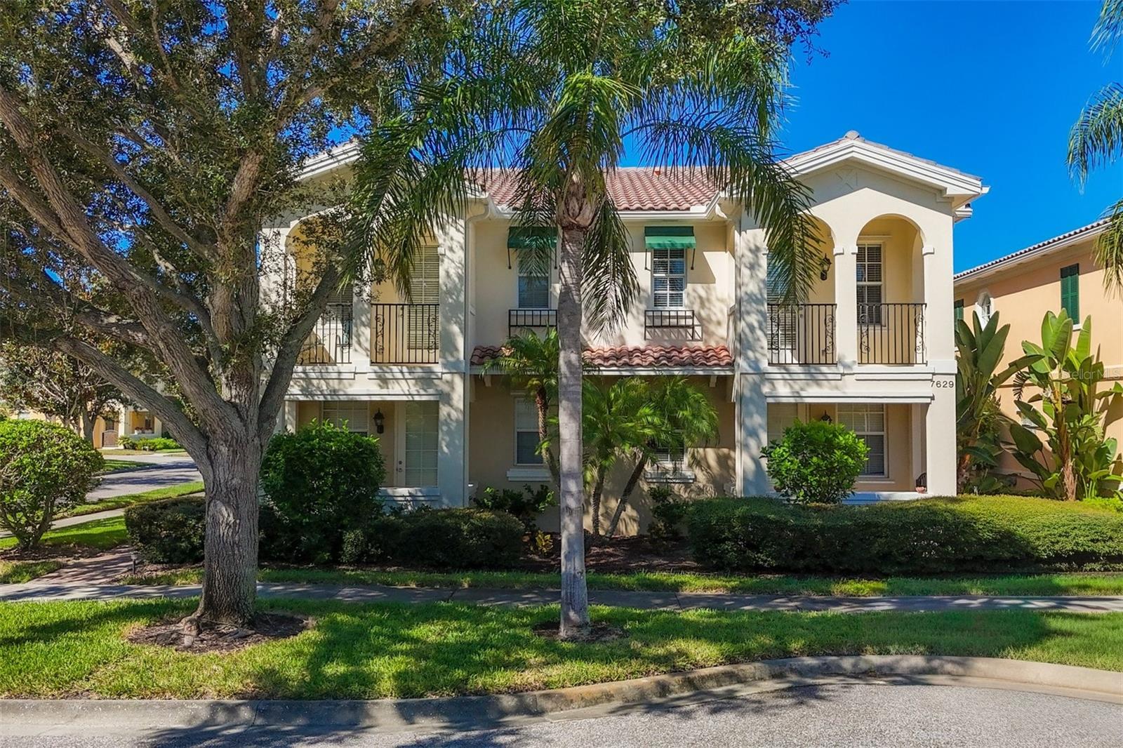 Image 3 of 71 For 7629 Bergamo Avenue