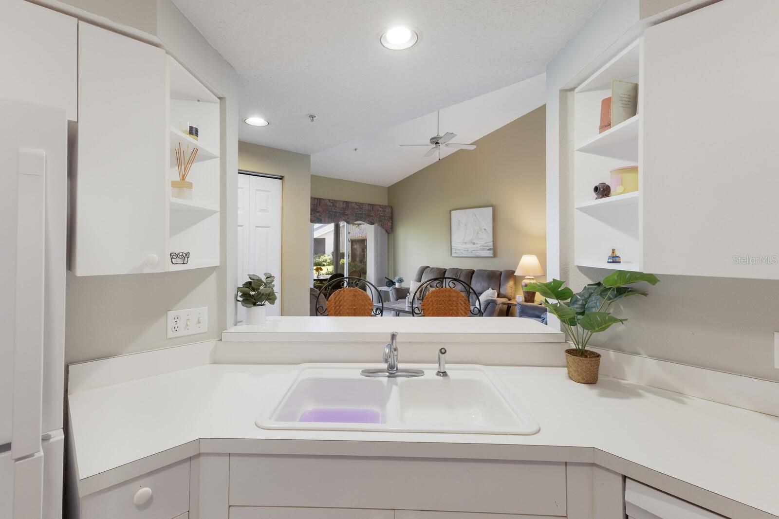 Image 12 of 30 For 6315 Green Oak Circle 13a