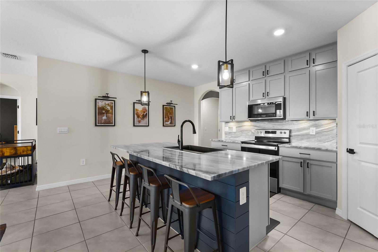 Image 16 of 77 For 17415 Harvest Moon Way