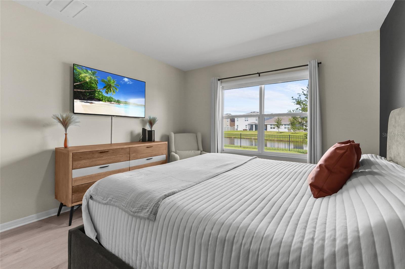 Image 24 of 77 For 17415 Harvest Moon Way