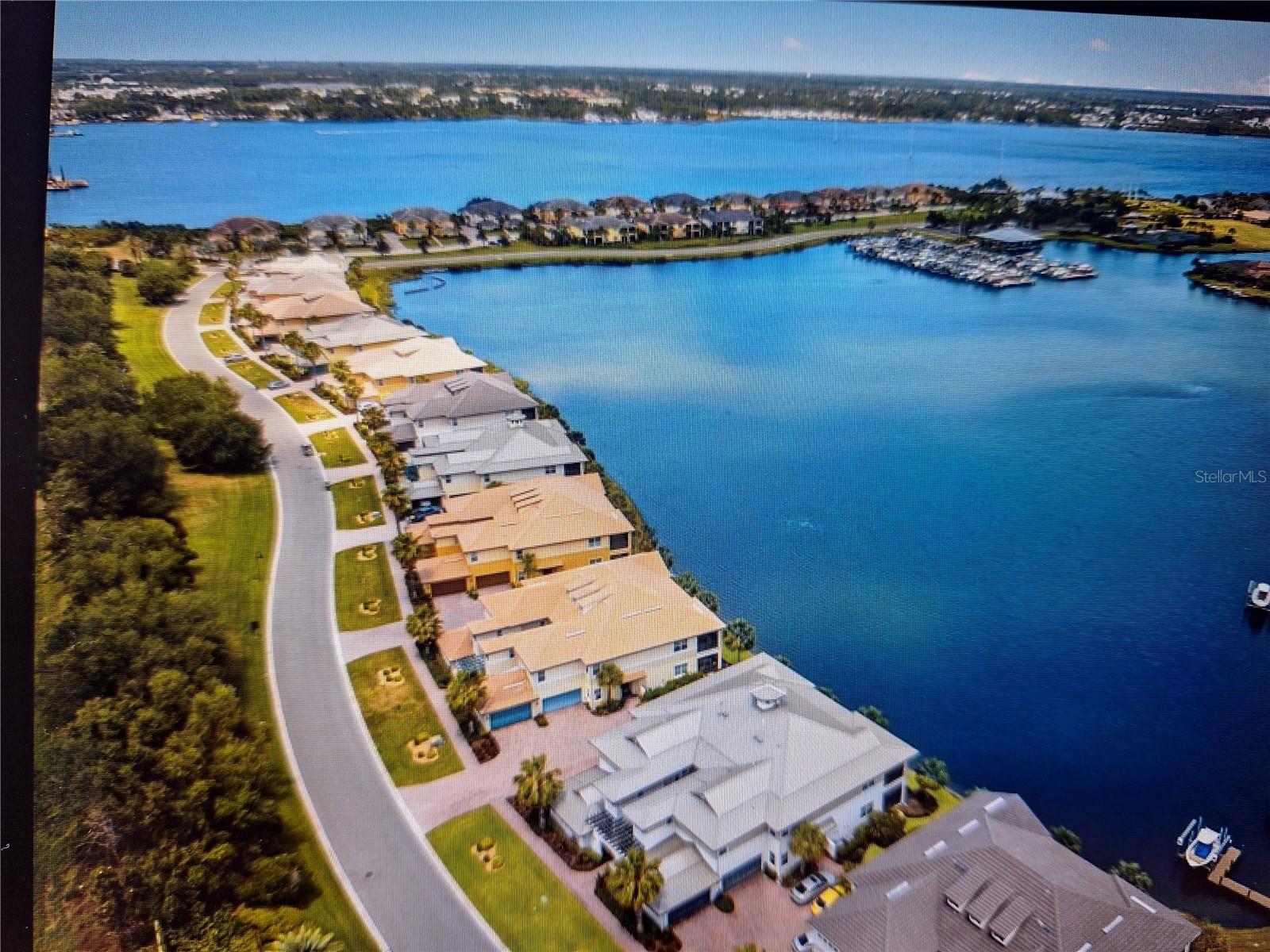 Image 2 of 27 For 1121 Riverscape Street