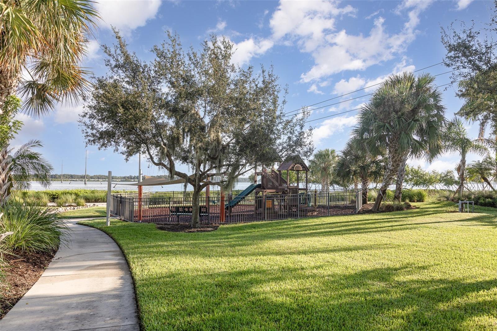 Image 90 of 94 For 1121 Riverscape Street