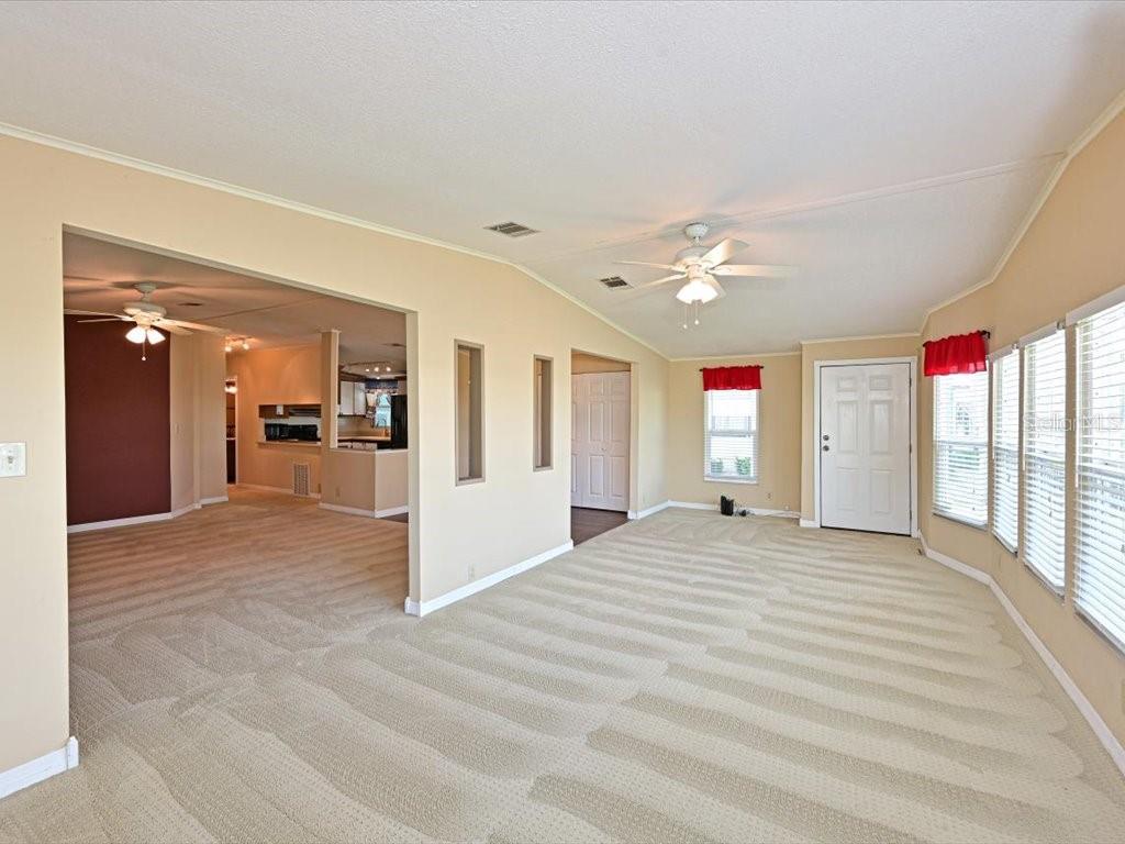 Image 10 of 45 For 5910 Majestic Way