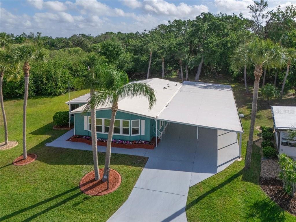 Image 2 of 45 For 5910 Majestic Way