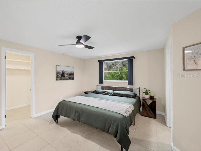 Image 19 of 36 For 4696 Pompano Street