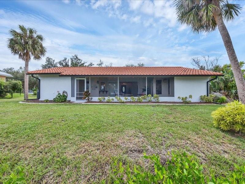 Image 33 of 36 For 4696 Pompano Street