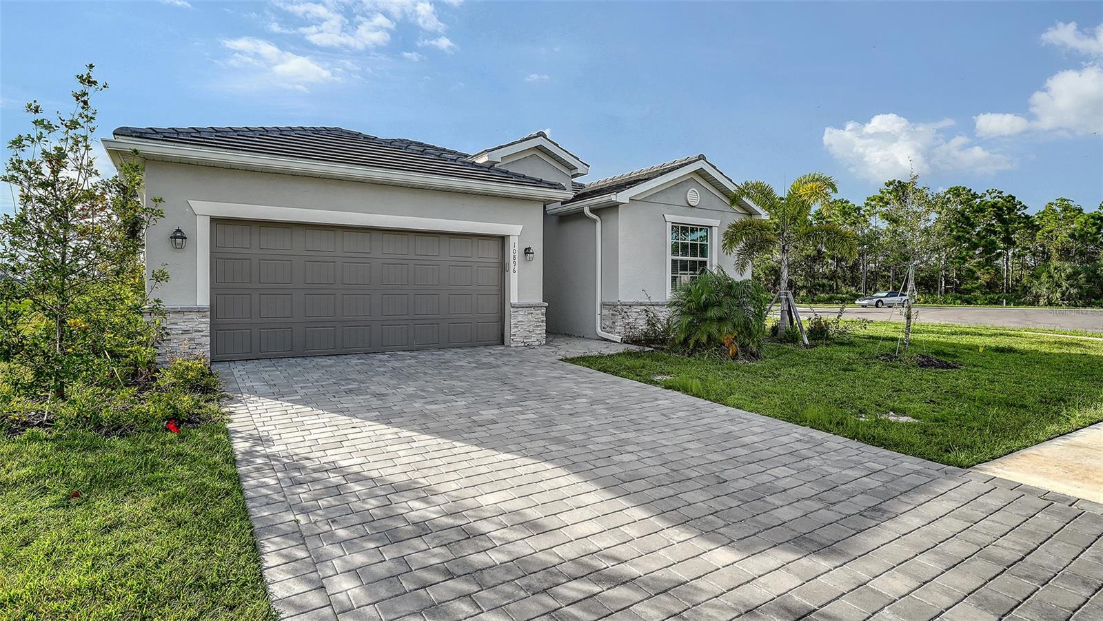 Image 2 of 70 For 10896 Pinot Drive