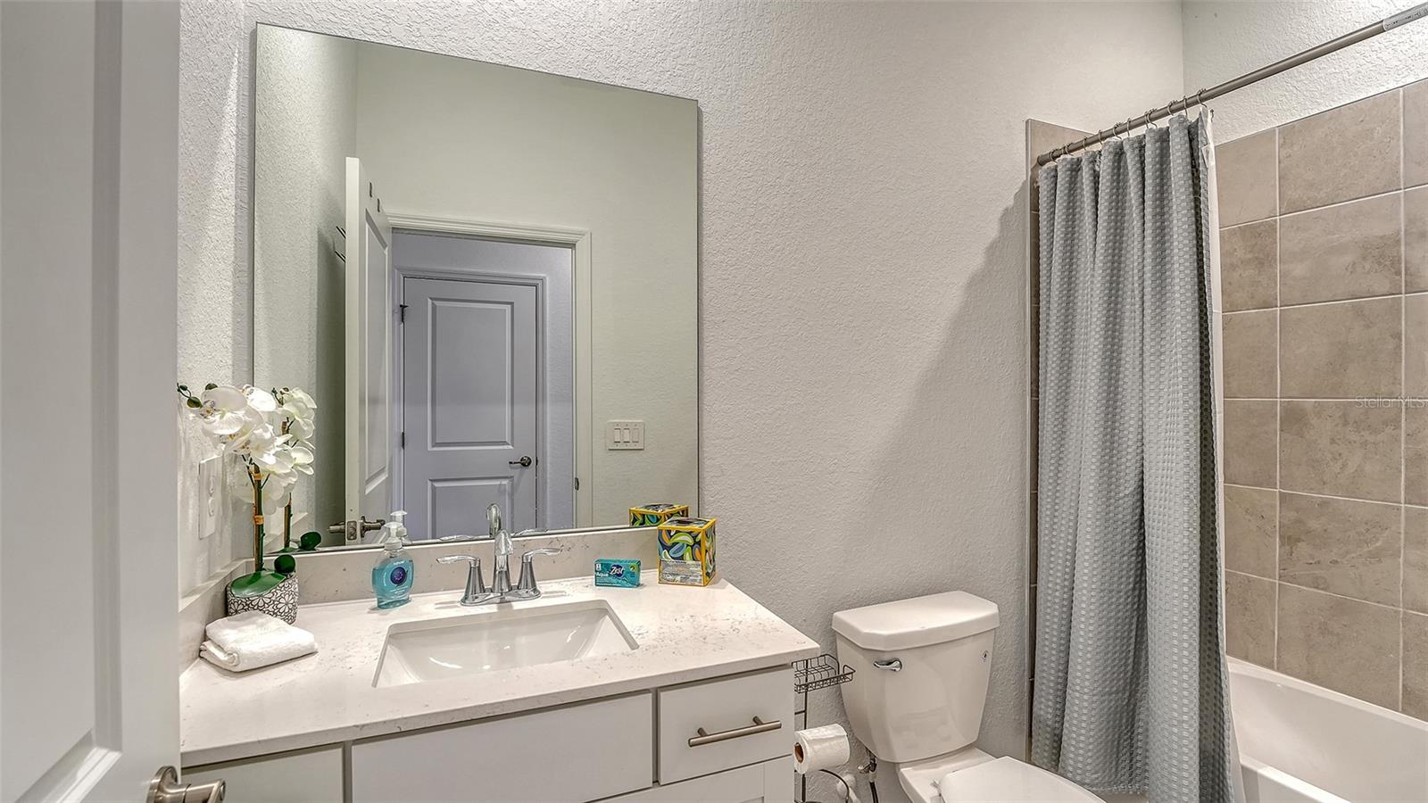 Image 29 of 70 For 10896 Pinot Drive
