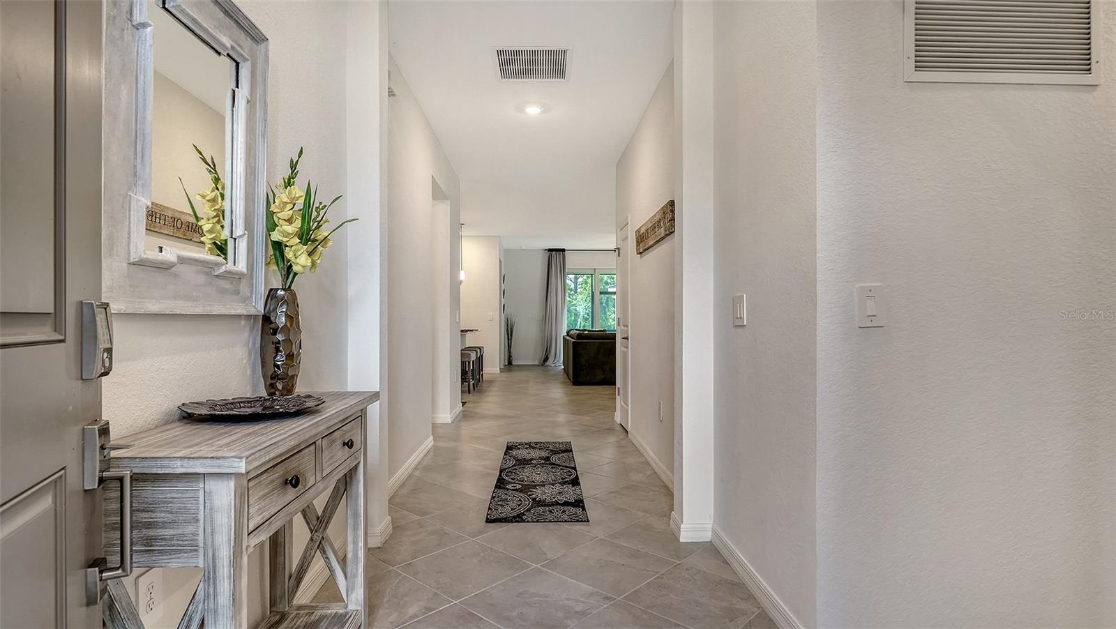Image 4 of 70 For 10896 Pinot Drive