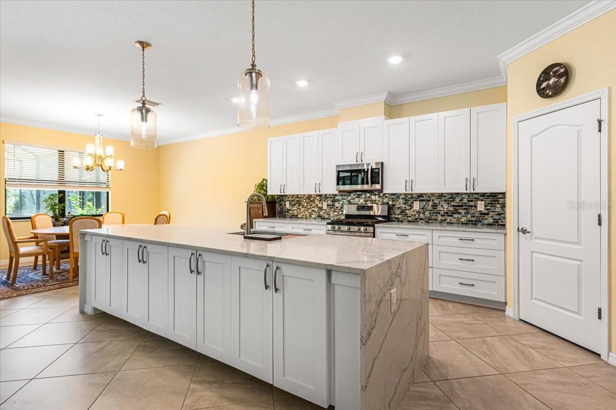 Image 11 of 44 For 9730 Carnoustie Place