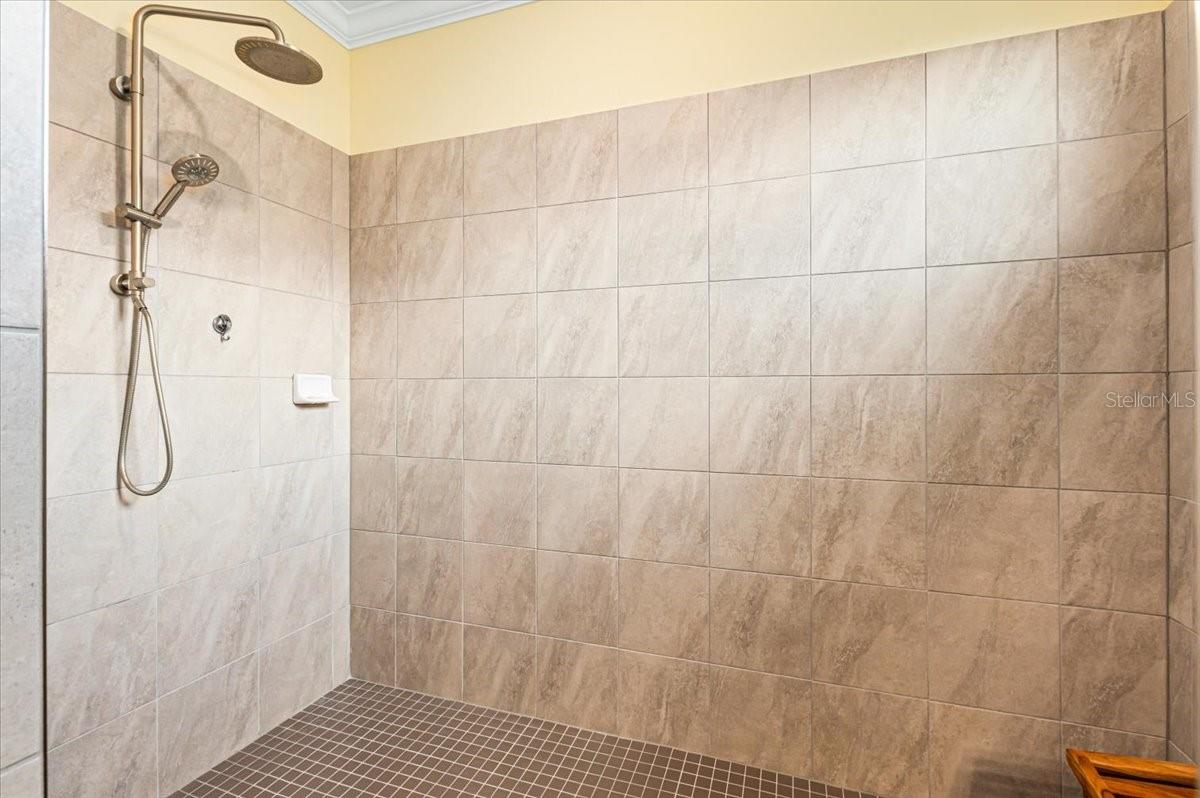 Image 25 of 44 For 9730 Carnoustie Place