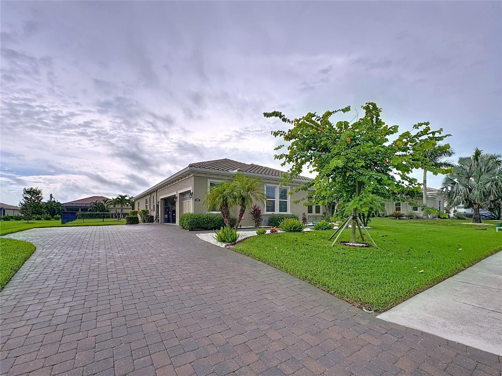 Image 48 of 64 For 309 167th Boulevard E