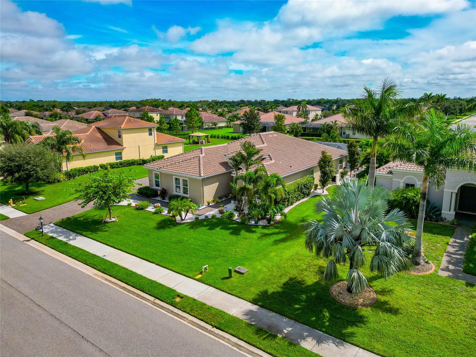 Image 56 of 64 For 309 167th Boulevard E