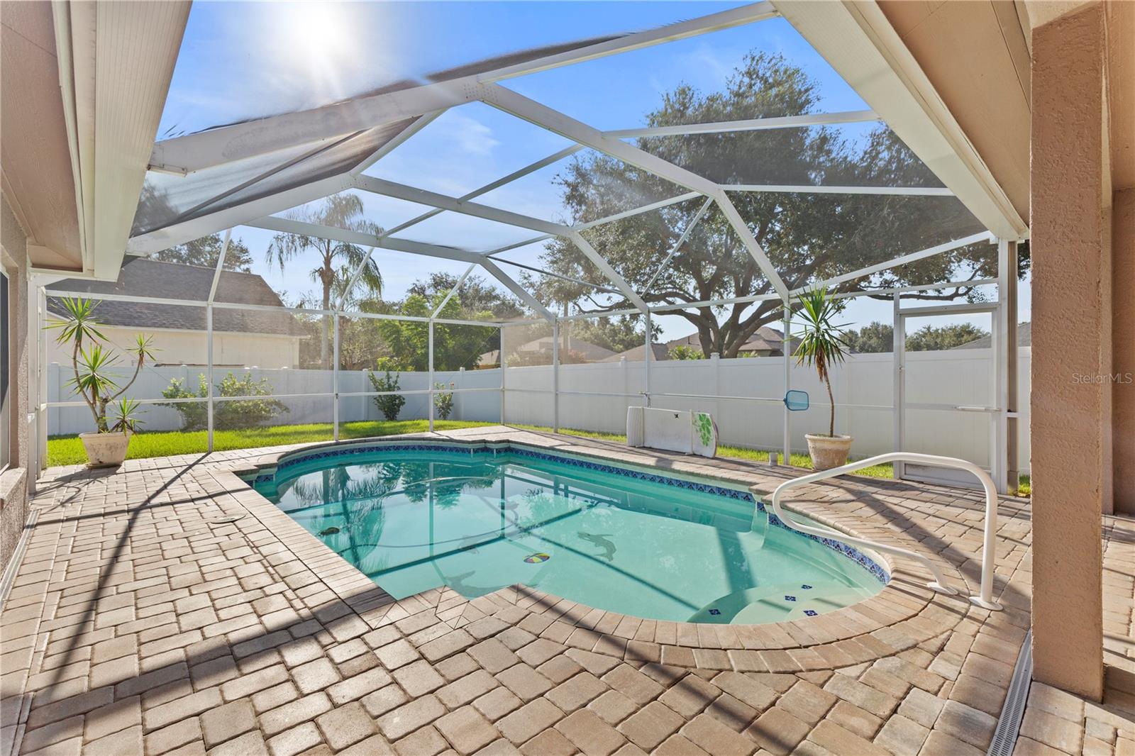 Image 23 of 38 For 1809 Vista River Drive