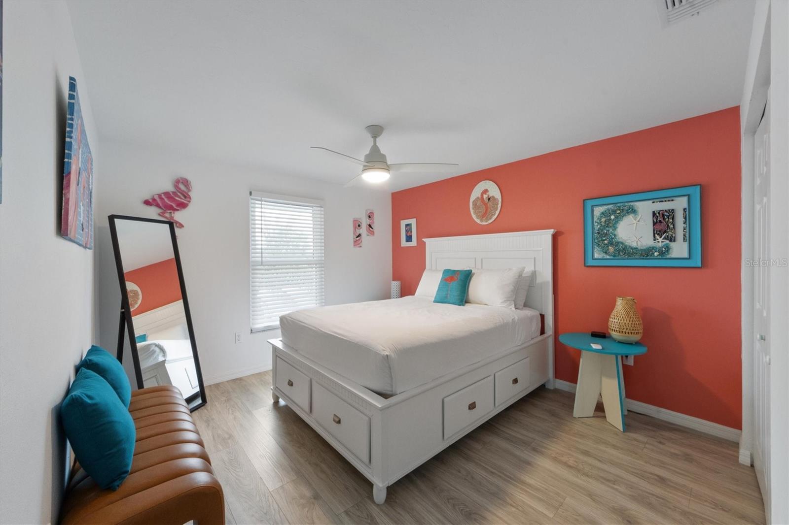 Image 11 of 30 For 6808 Palm Drive B