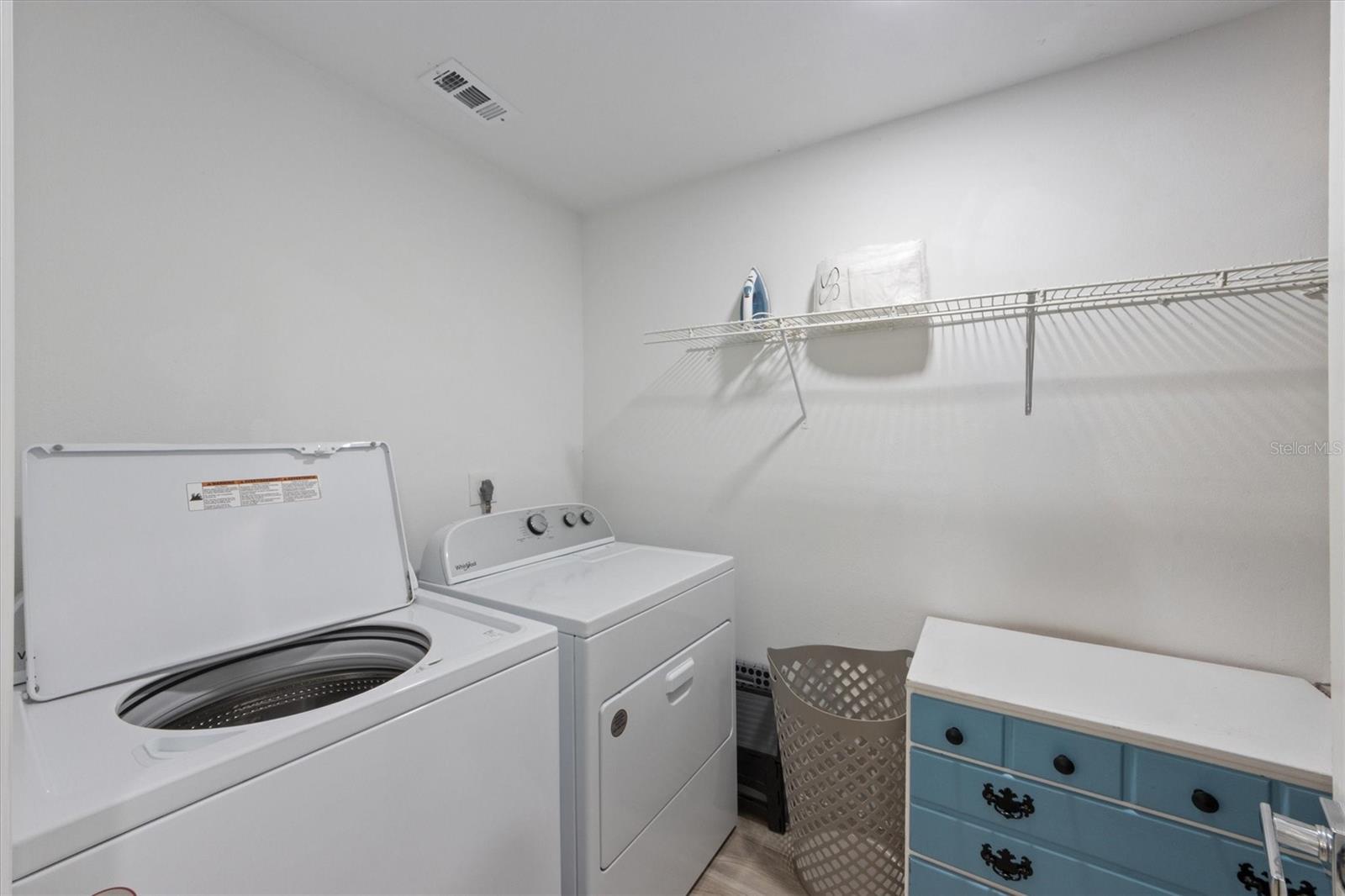Image 16 of 30 For 6808 Palm Drive B