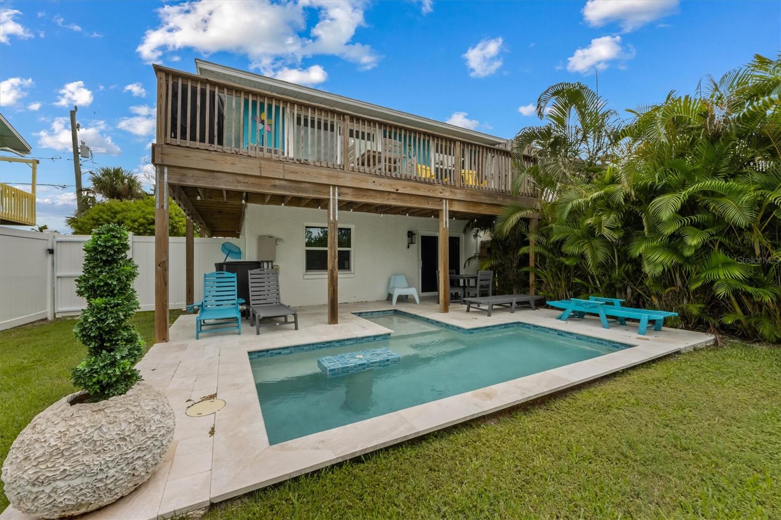 Image 23 of 30 For 6808 Palm Drive B